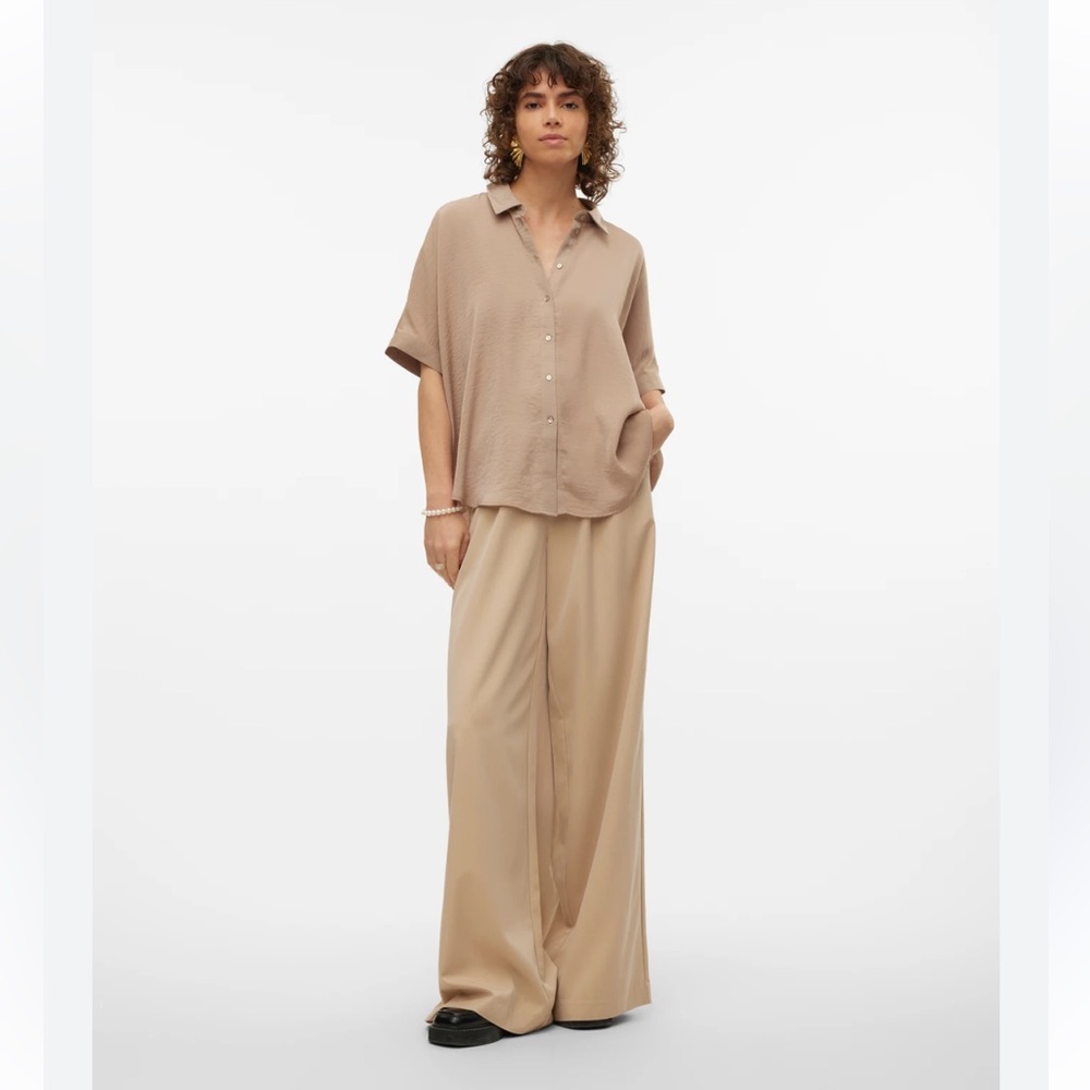 Everlane The Drapey Square Shirt